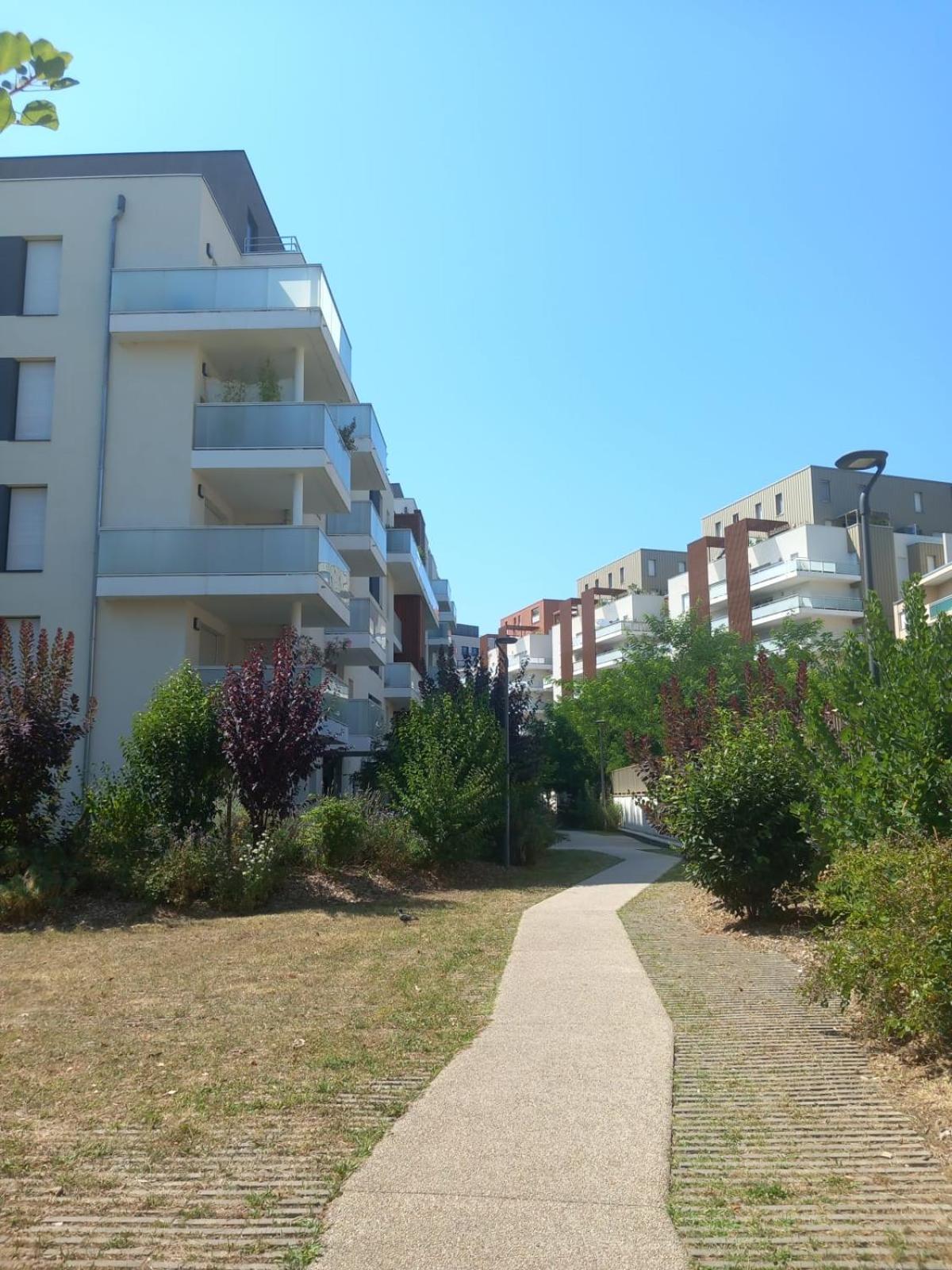 69A - Cosy Studio Ideally Located Lyon Gerland Luaran gambar